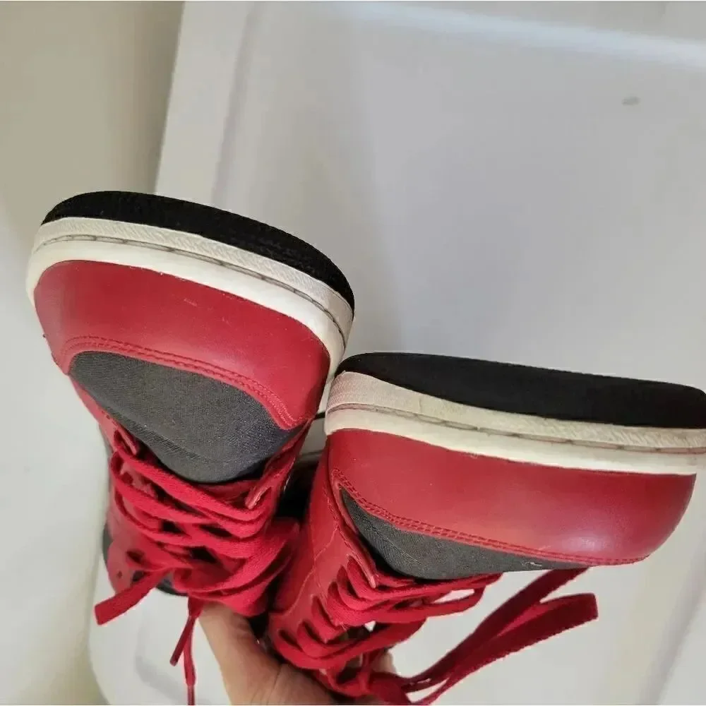 Jordan excellent size